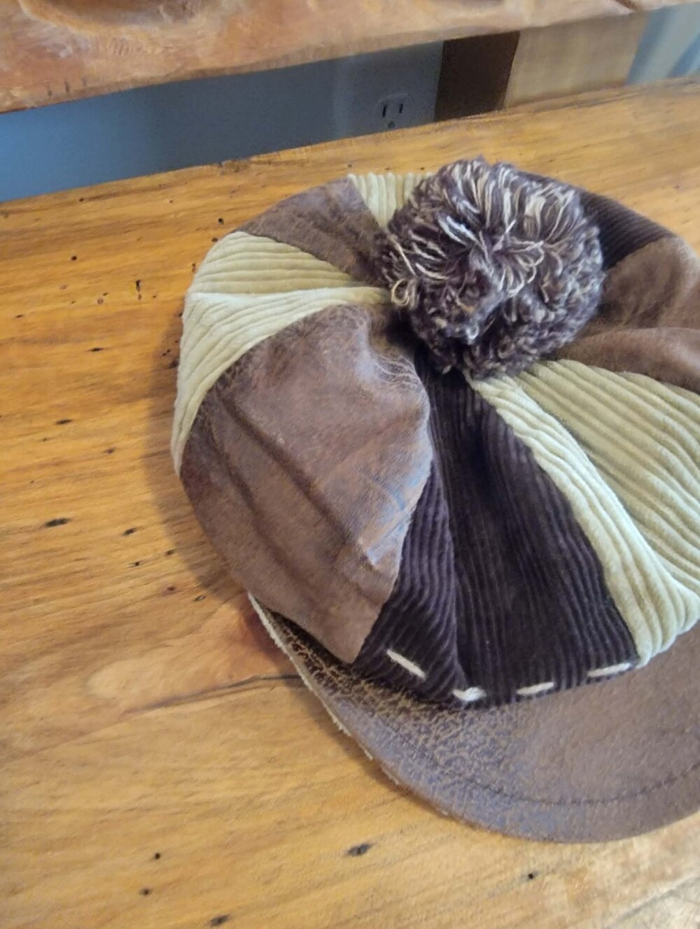 Vintage Look JCT Corduroy Patchwork Newsboy Cap w/Yarn Pom Pom - Picture 5 of 15
